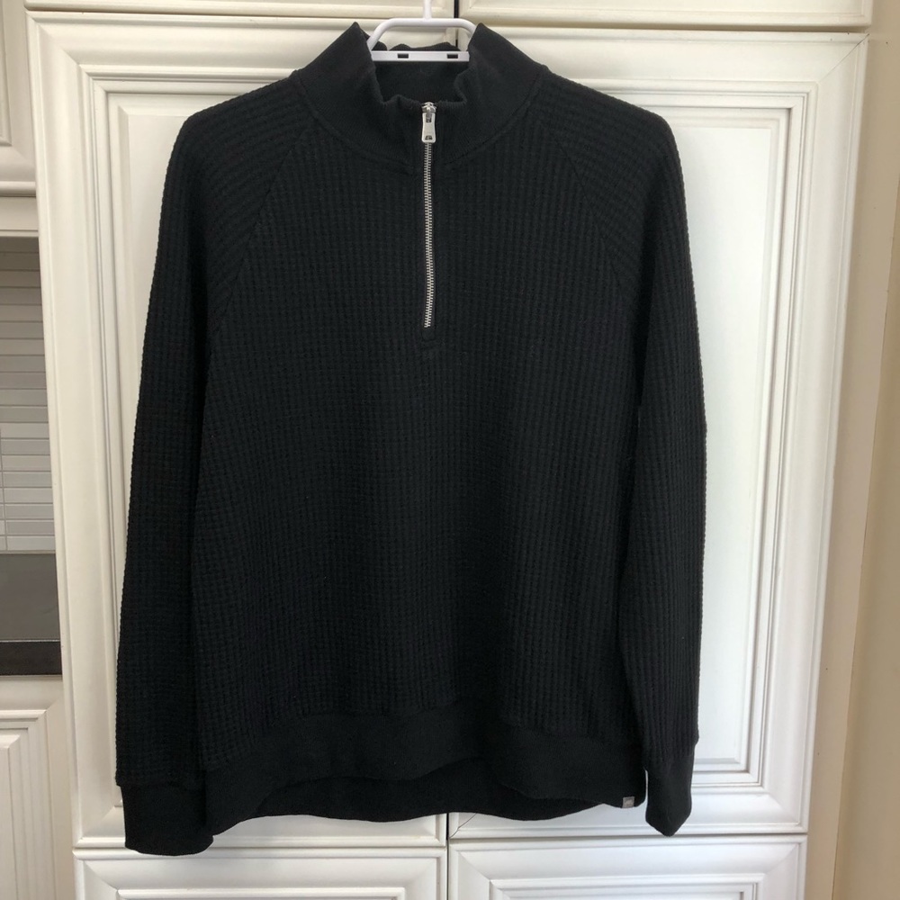 Roots Men’s partial zip waffle sweatshirt